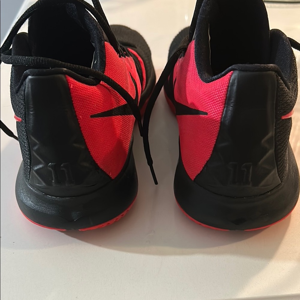 Nike Black and Red Athletic Shoes - Picture 3 of 10